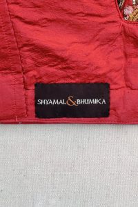 Red embroidered lehenga set by Shyamal & Bhumika (6)