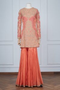 Coral embroidered kurta set by Ridhi Mehra (3)