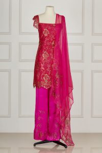 Pink floral embroidered kurta set by Adarsh Gill (1)