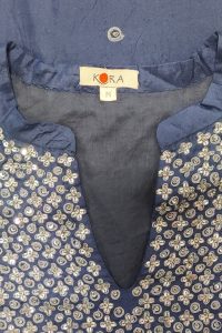 Blue sequin embellished kurta set by Kora (4)