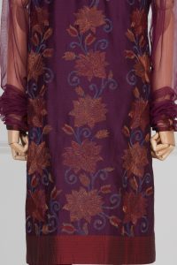 Purple floral embroidery kurta set by Rohit Bal (4)