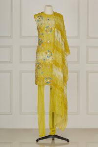 Yellow sequin and mirror kurta set by Rina Dhaka (1)