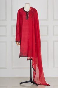 Red gota embellished kurta set by Balance by Rohit Bal (1)