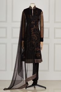 Black floral embroidered kurta set by Balance by Rohit Bal (1)