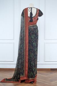 Black leaf printed saree set (2)