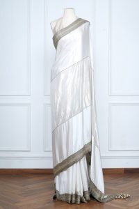 White panelled saree set (1)