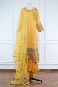 Yellow gota embroidered kurta set (1)
