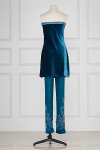 Blue crystal studded strapless kurta set by Suneet Varma (3)