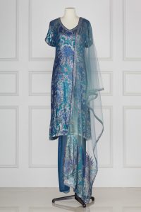 Blue sequinned kurta set by Suneet Varma (1)