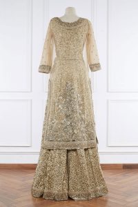 Neutral floral embroidered lehenga set by Sabyasachi (2)